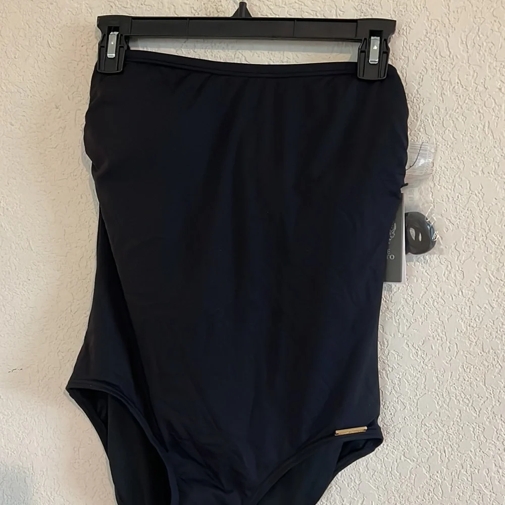 Vince CAMUTO
Bandeau Ring Wrap One Piece Swimsuit In Deep - Picture 3 of 8